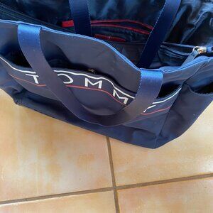 Tommy Bahamas bag